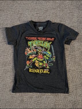 Nickelodeon Teenage Mutant Ninja Turtles Charcoal Tee with Multi-Color Graphic